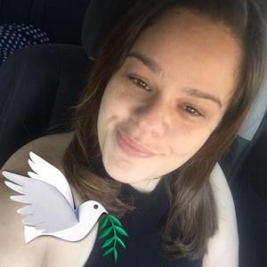 Meet your Posher, Marcela